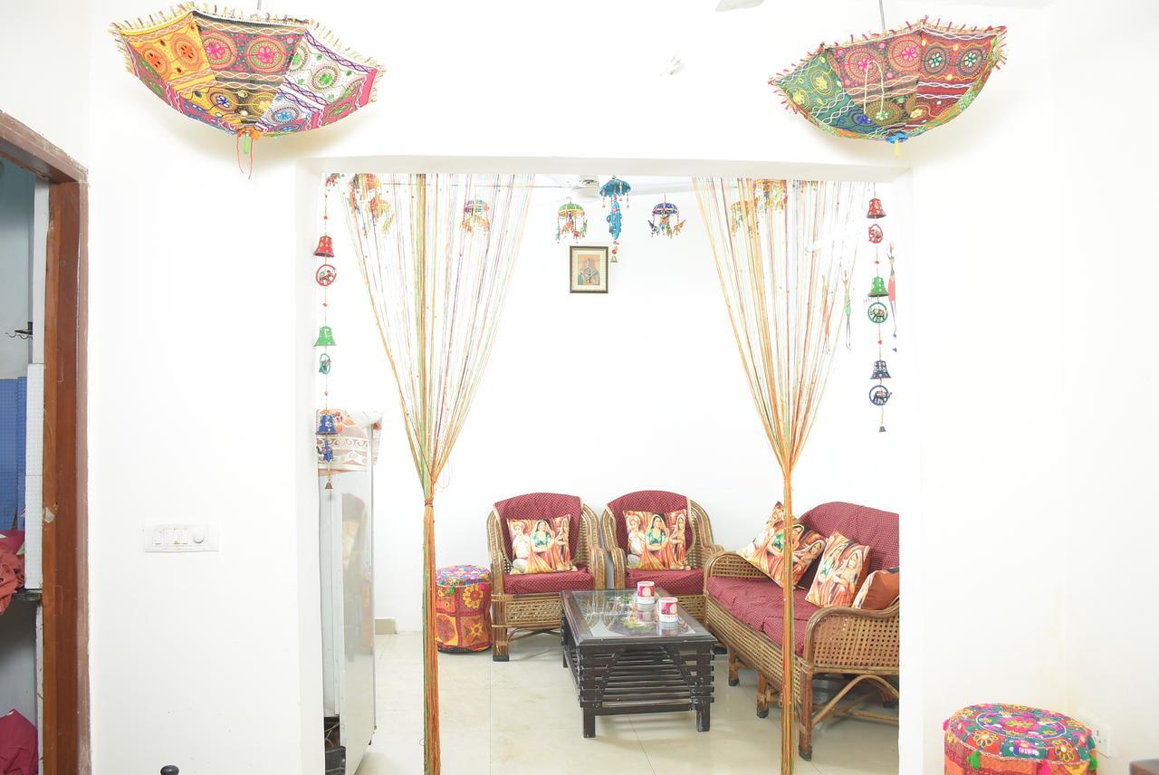 Jaypore House Bed & Breakfast Ню Делхи Екстериор снимка